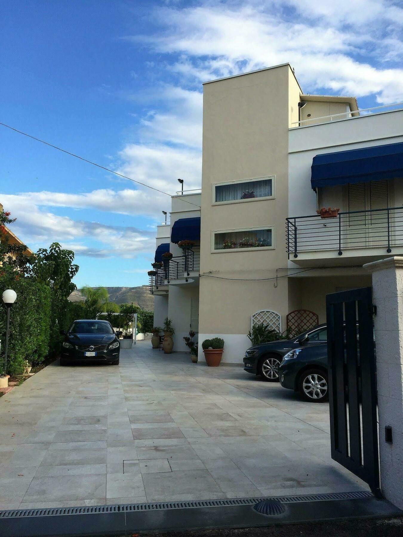 Marricriu Camere Avola Exterior photo
